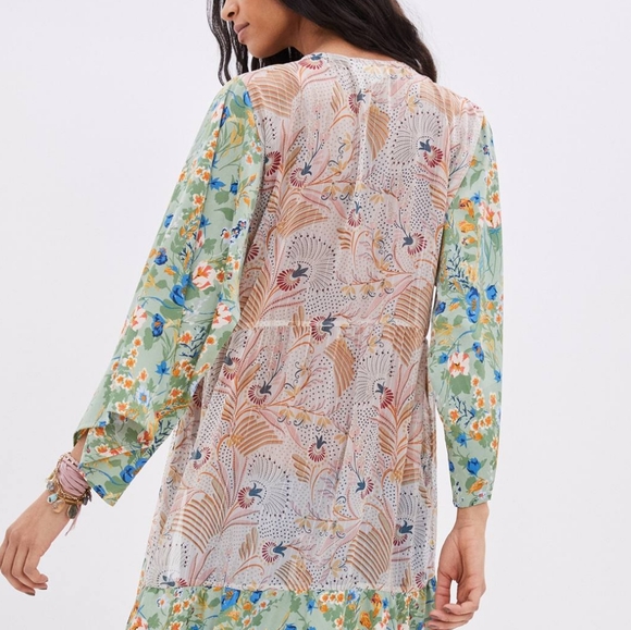 Anthropologie Dani Floral Kimono - Picture 7 of 8